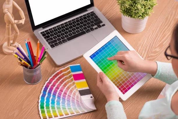 This workshop is different, color printing, looking for TA →