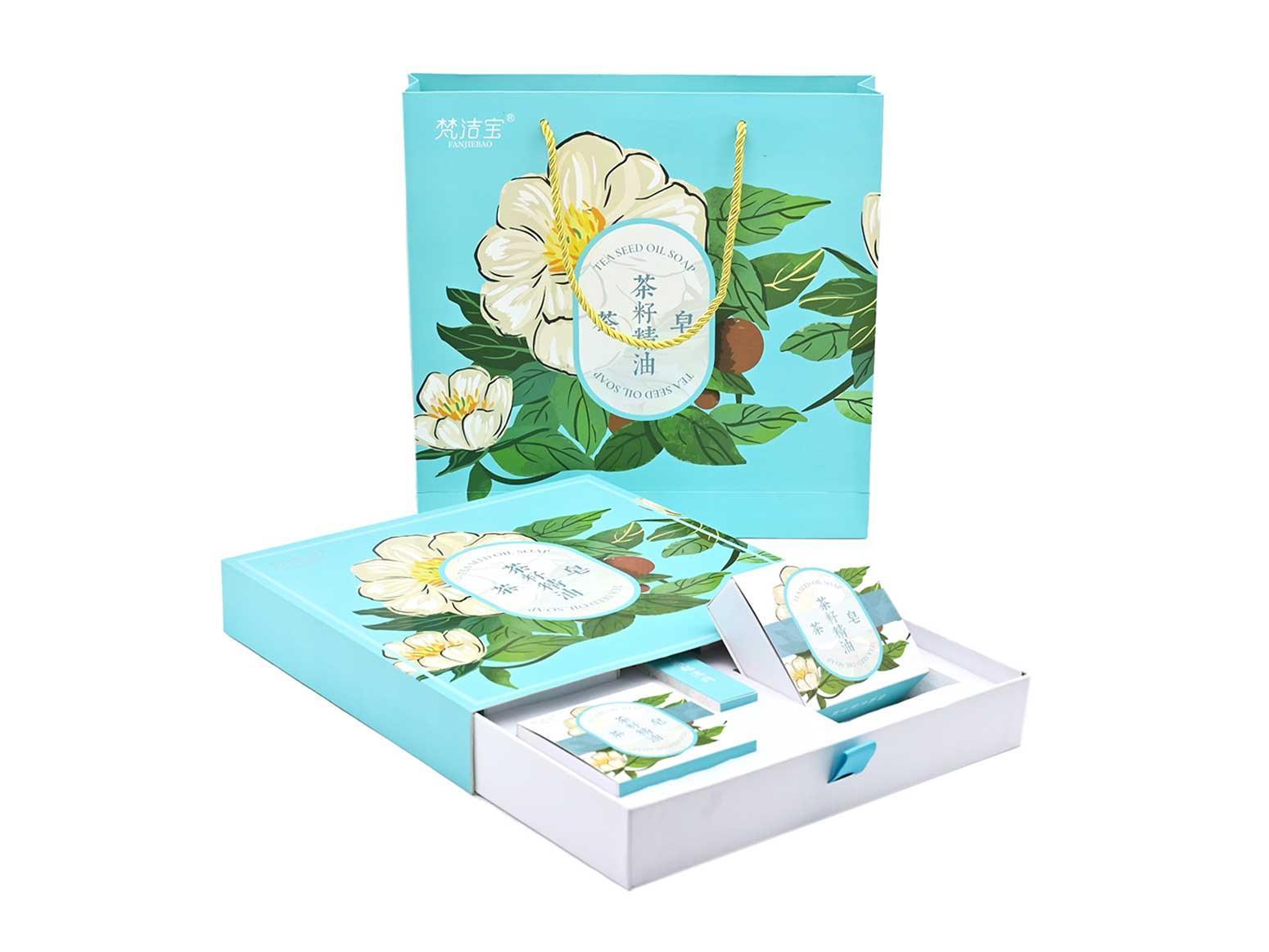 Gift box display